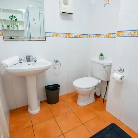 Stylish 2-bed